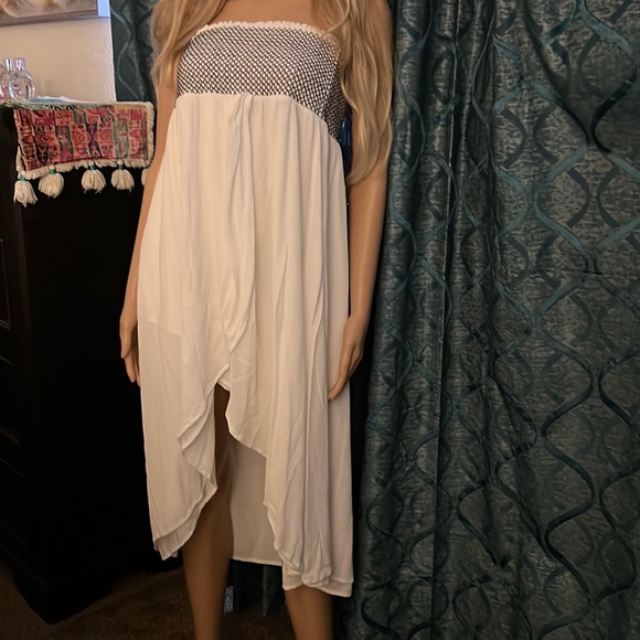 INC STRAPLESS DRESS - Picture 1 of 4